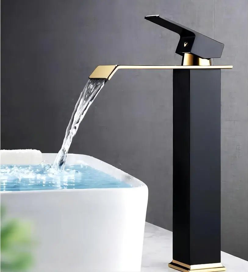 Torneira Premium para Banheiro BlacknGoldGeometricLine - achatudostore